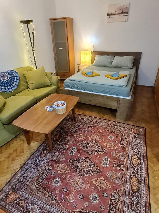 Weiner Downtown Apartamento Budapeste Exterior foto